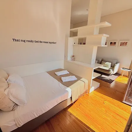 Apartman Cinema *
