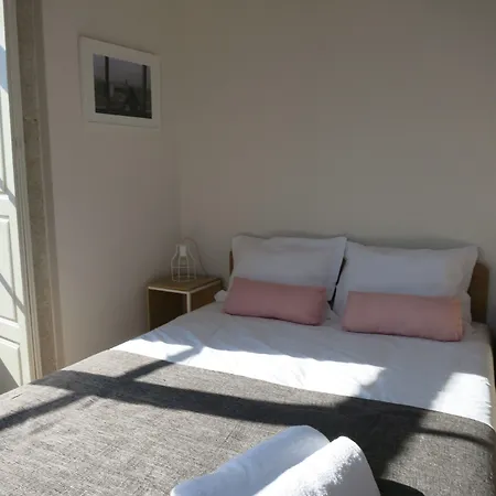 Apartman Cinema *